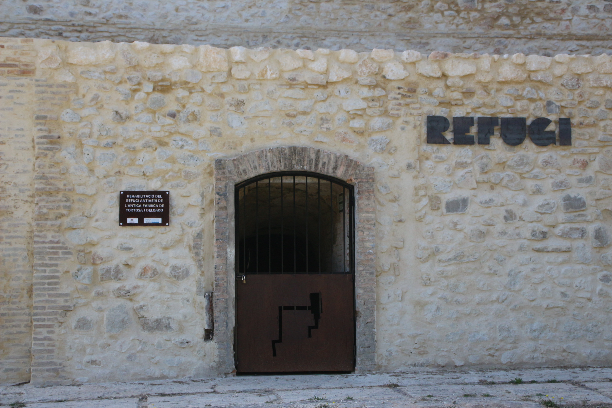 Refugio de Tortosa y Delgado. Ontinyent