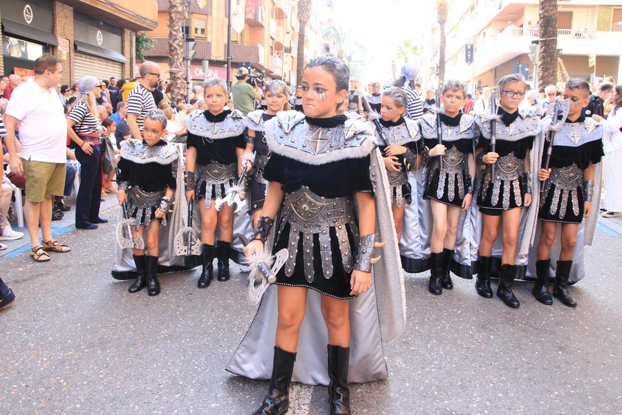 Entrada infantil de las Fiestas de Moros y Cristianos Ontinyent 2024