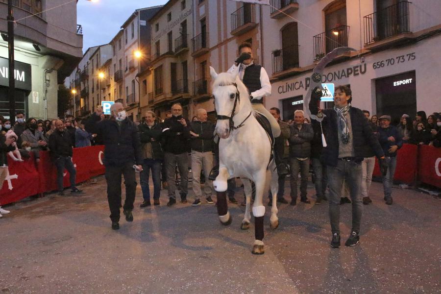 Desfilada Mig Any Ontinyent 2022