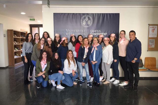 ANIMA consciència sobre el càncer de mama al Campus d’Ontinyent