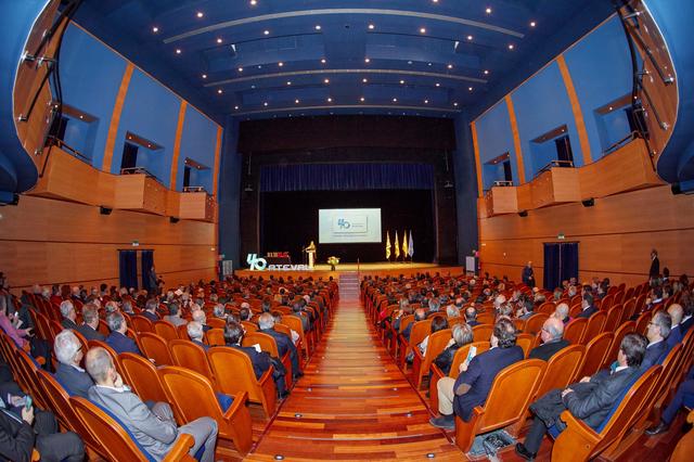 Al voltant de 400 persones assisteixen a l’acte del 40 aniversari d’ATEVAL 