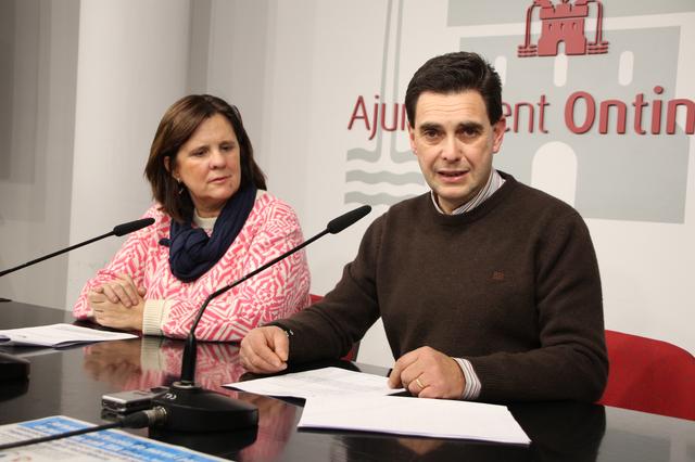 Ontinyent prepara la Escuela para padres y madres de niños con espectro autista 