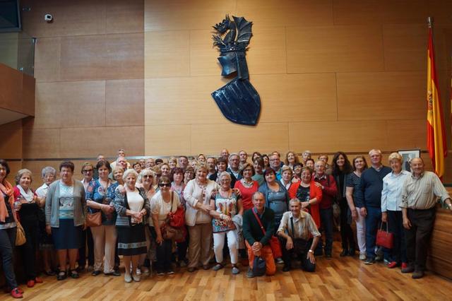 Vecinos de Agullent visitan la Diputación de Valencia