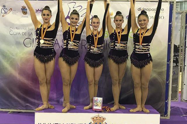 El equipo juvenil del Club Deportivo Ontinyent, subcampeón de España