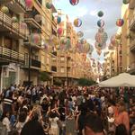 Miles de personas disfrutan de la inauguración de “Ontinyent al carrer” 