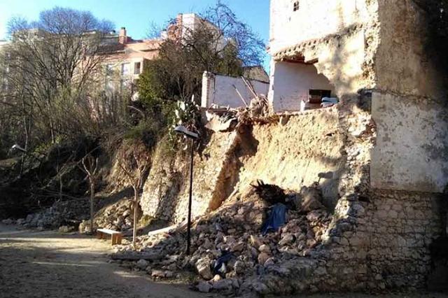 Ordenen la demolició de l’immoble en ruïna del  Carrer Barranquet 8