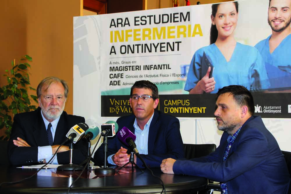 Antonio Carbonell, Jorge Rodríguez i Óscar Borrell