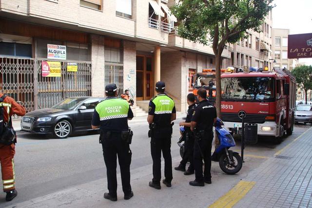 Una falsa alarma mobilitza als bombers al carrer Dos de Maig