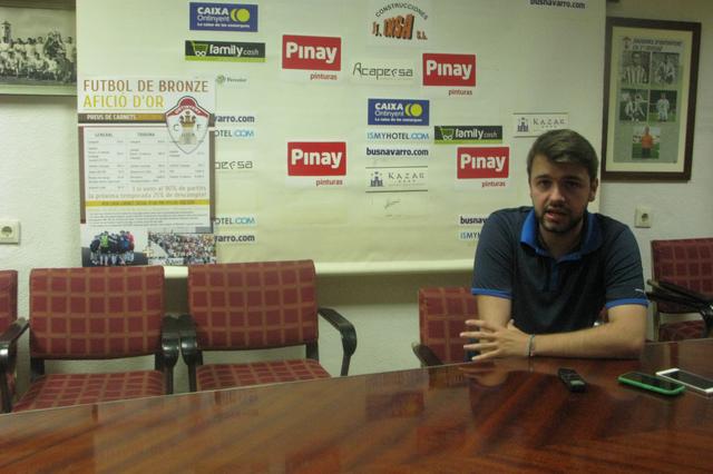 El Ontinyent presenta la campaña de abonos para la temporada en 2ª B