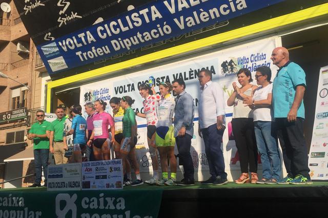 Ontinyent acull la segon etapa de la II Volta a València femenina