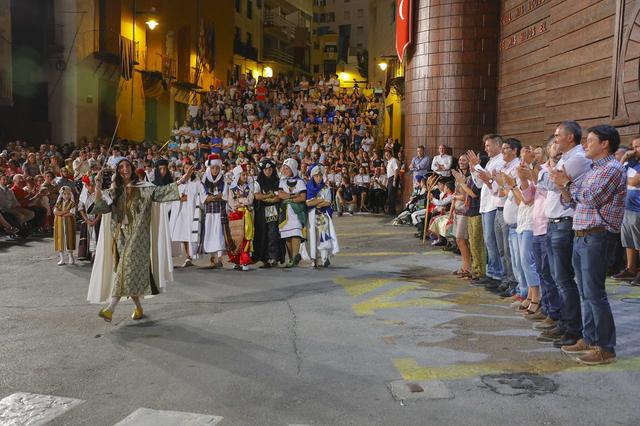 Jaume Ferrero y Lucía Insa ganan el Concurso de Cabos de Escuadra