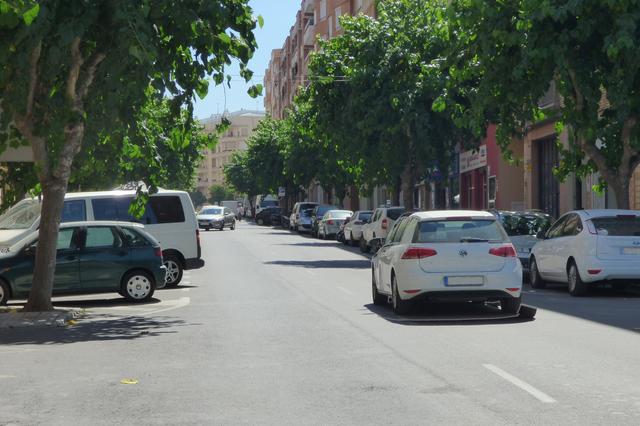 Ontinyent aprueba la ampliación de zona azul en la Avenida Almaig