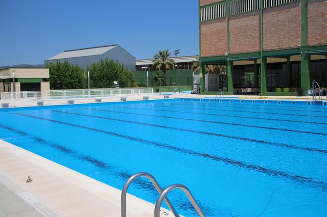 Últimos días de la piscina de verano en Ontinyent