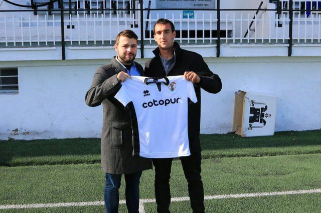 Álvaro Sánchez, nou davanter de l'Ontinyent