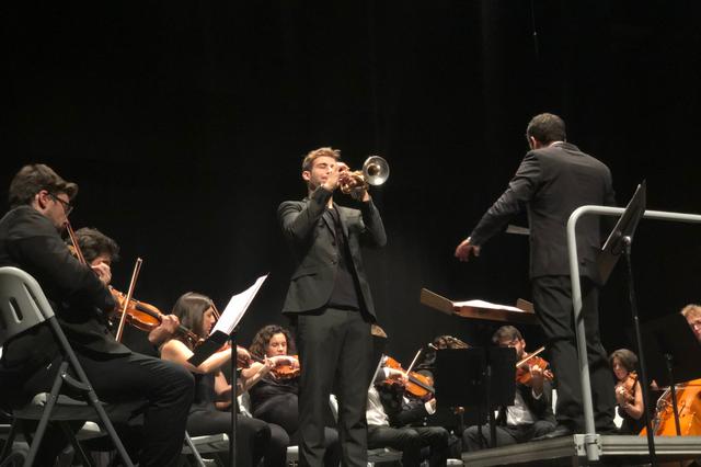 Gran èxit del doble concert de l’OSCO amb “Rubén Simeó Íntim"