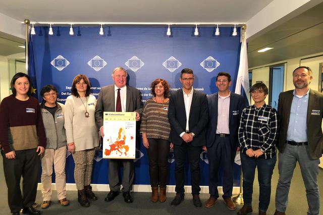 Ontinyent signa a Brussel·les el pacte europeu perquè s’amplien els Fons de Cohesió de la UE