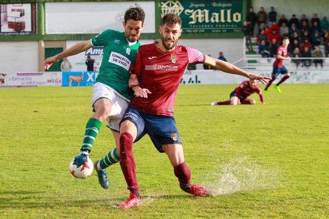 El Ontinyent recibe a un Pontevedra que se aferra a la Copa Federación