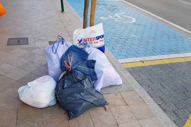 Jorge Rodríguez decreta la recogida de basura de las calles