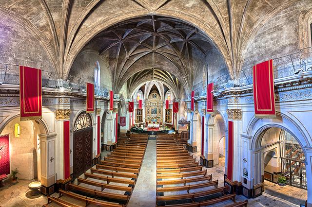 Ontinyent edita 11.000 quadríptics per promocionar Santa Maria i la Vila