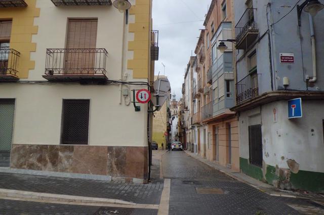 Ontinyent semipeatonaliza la calle Tomás Valls 