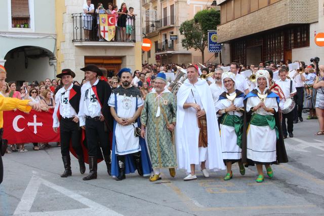 La Publicación anuncia la llegada de las Fiestas de Ontinyent