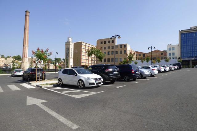 Ontinyent ofrecerá durante las Fiestas 2.800 plazas de parkings públicos 