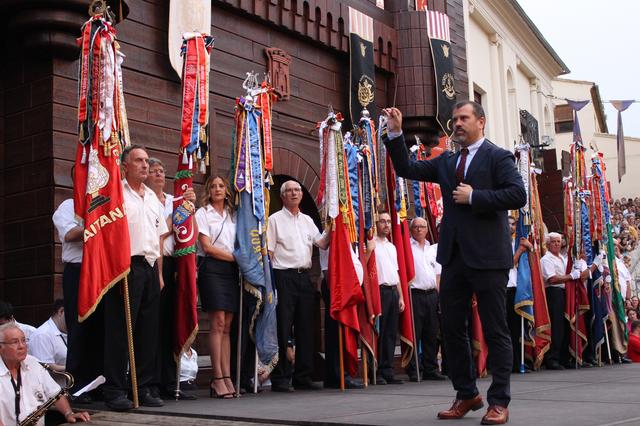 Las Fiestas de Ontinyent arrancan con la marcha mora "Chimo"