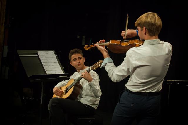 Ausiàs Parejo, Pablo Turlo y Petr Vit, tres grandes talentos en el Festival de Guitarra Luys Milán