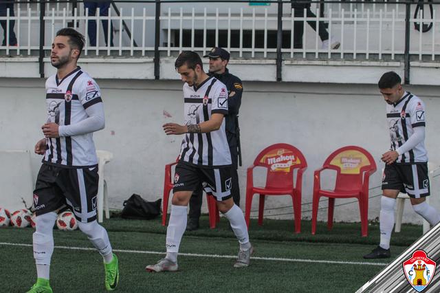 El Ontinyent se mete en un lío