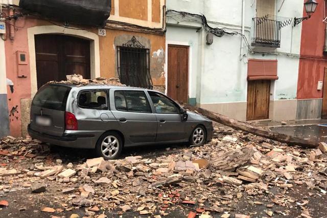 Se derrumba una casa en la Canterería