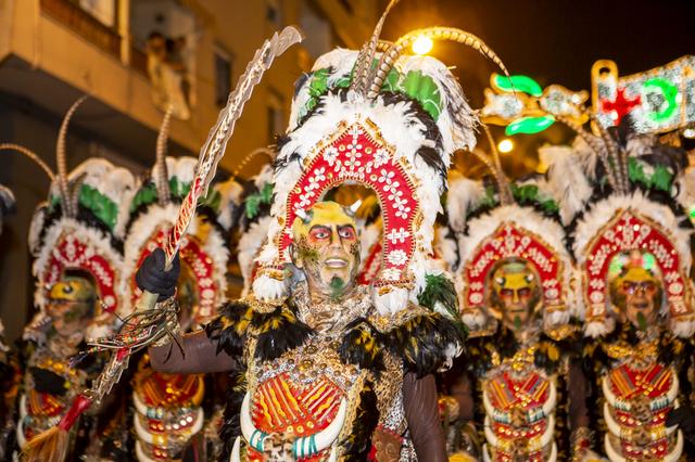 El extra Moros y Cristianos de LOCLAR, muy pronto en sus quioscos