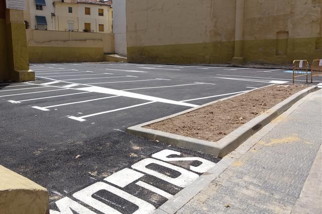 Ontinyent millora les condicions de l'aparcament de l'antic Cinema Pere
