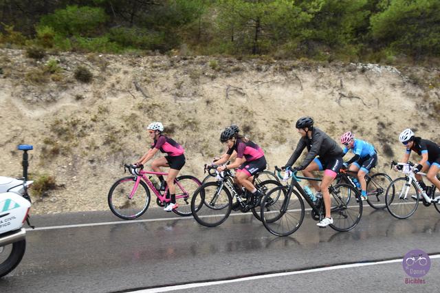 La V edició de la marxa cicloturista Dones Bicibles se celebra aquest diumenge 22.