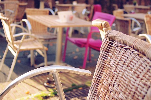 Limitacions a un terç en comerços, bars i a la meitat en terrasses