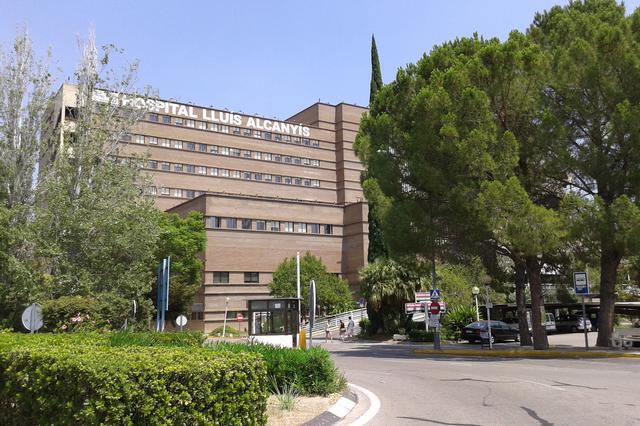 Los pacientes covid ocupan un 66’7% de la UCI del Hospital de Xàtiva