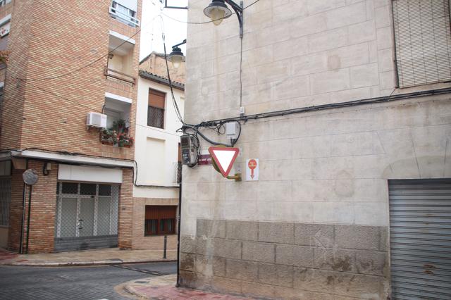 Poble Nou y la Vila, un poco más cerca de poder tener fibra óptica