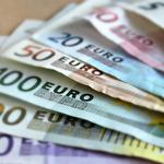 Detingut a Ontinyent un home per distribuir bitllets falsos en comerços