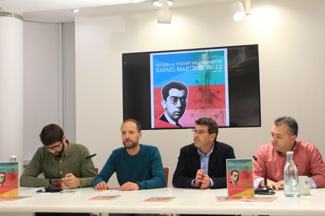 Publican un libro sobre la vida del músico ontinyentí R. Martínez Valls