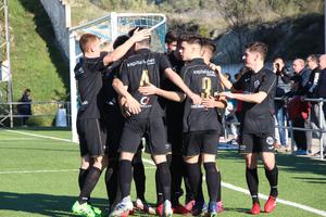Los jugadores del Ontinyent celebran un gol en una foto de archivo