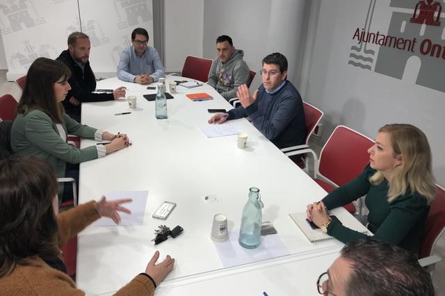 Ontinyent implanta el teletrabajo en todos los departamentos