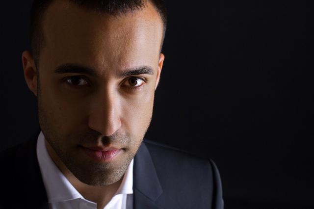 El ontinyentí Saül Gómez estrena ‘Breathing bits’, su primera sinfonía para banda