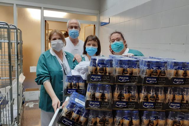 Los sanitarios del hospital d'Ontinyent reciben productos de Puleva