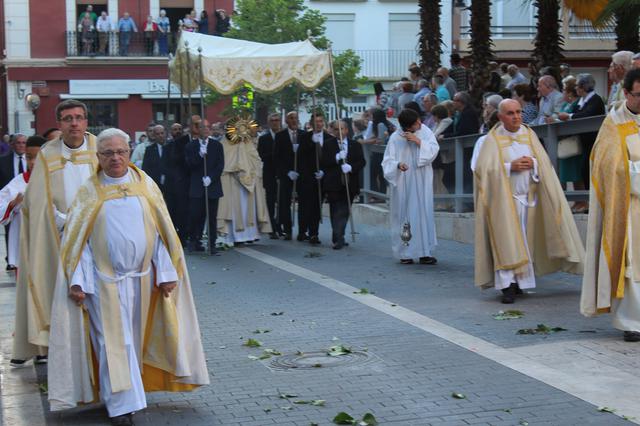 Ontinyent suspende la procesión del Corpus Christi