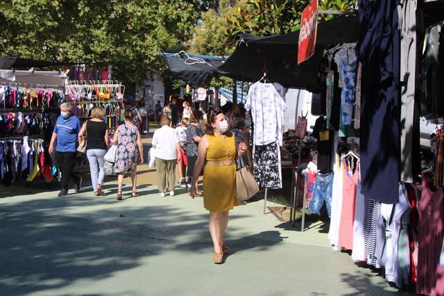  El mercat del dilluns ‘torna a casa’