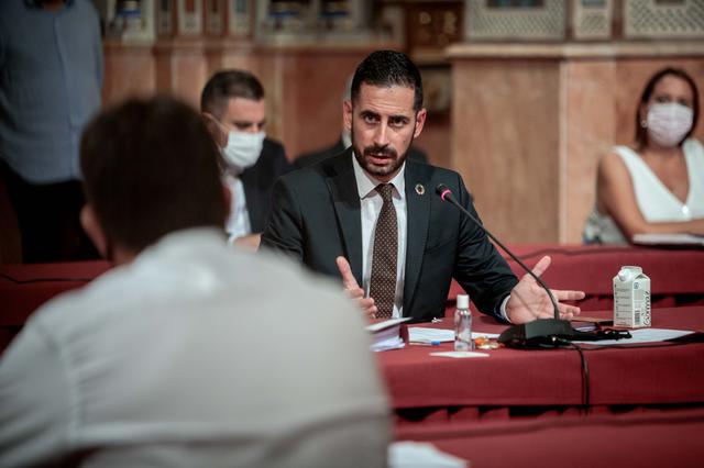 La Diputació aprueba por unanimidad 2.300 obras de mejora en los municipios valencianos