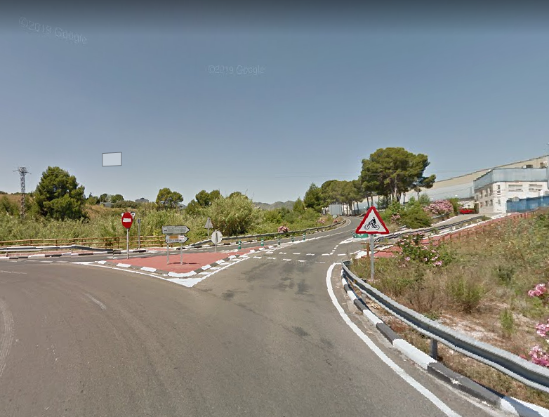 Imagen: uno de los accesos a L'Olleria. Google Maps