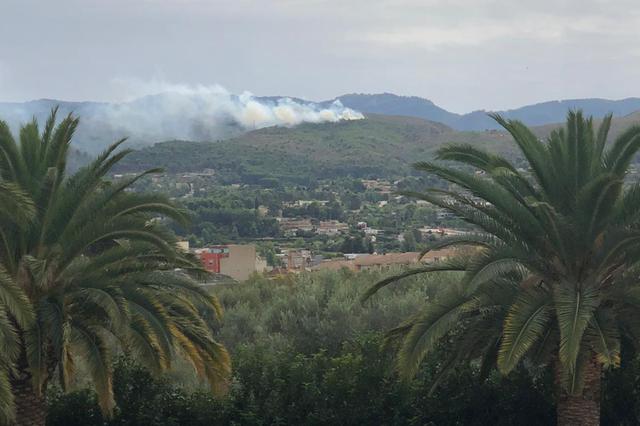 Declarat un incendi forestal al Torrater