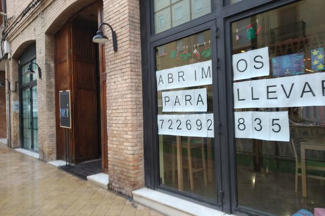 Bars i restaurants podran servir comandes fins a l'horari que marque la seua llicència