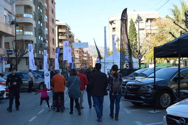 Ontinyent recupera Firauto amb més de 20 talleres participants i prop de 400 vehicles 