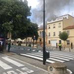 Incendio en una casa de la avenida Almansa de Ontinyent